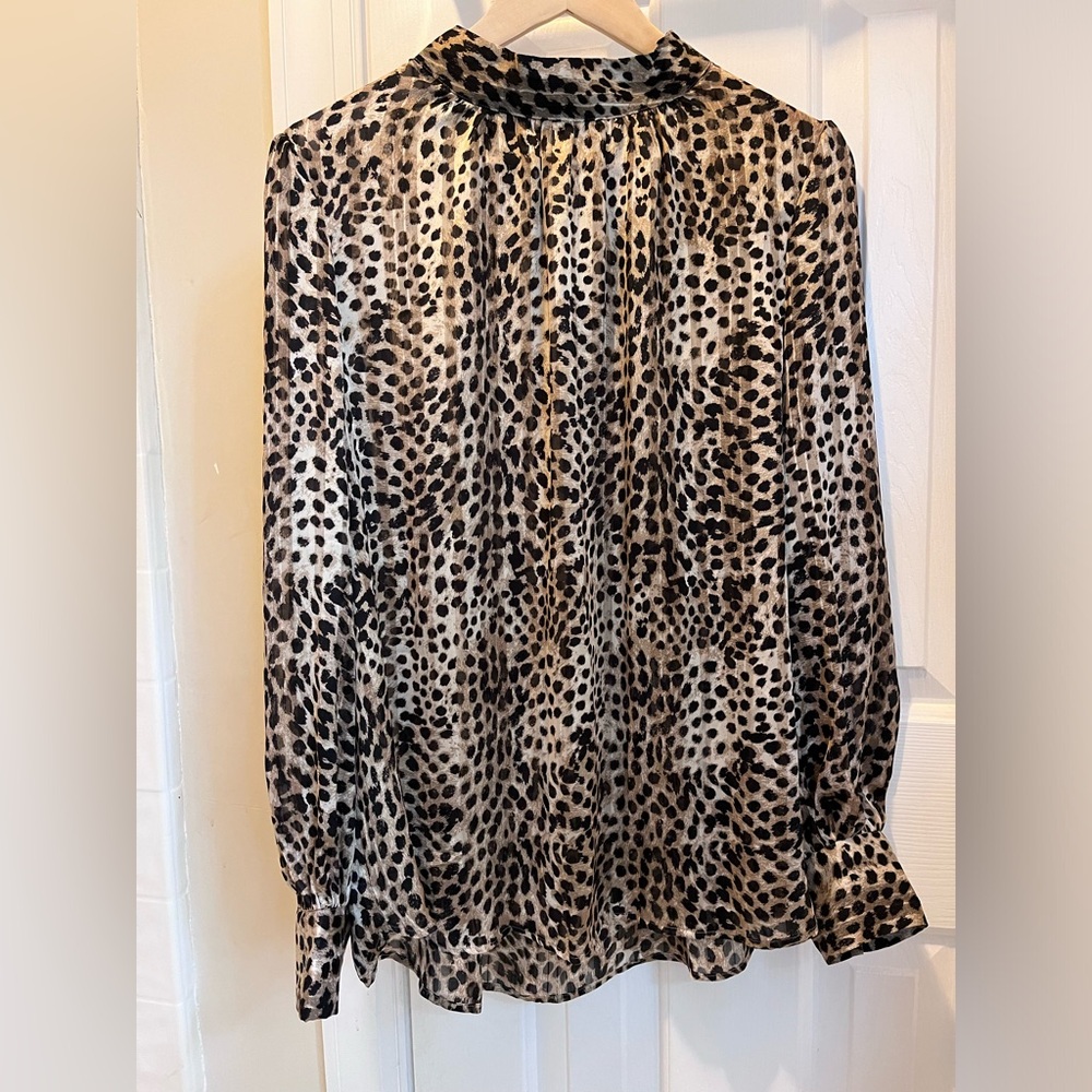 NWOT - size L H&M cheetah print blouse.  Gold buttons.